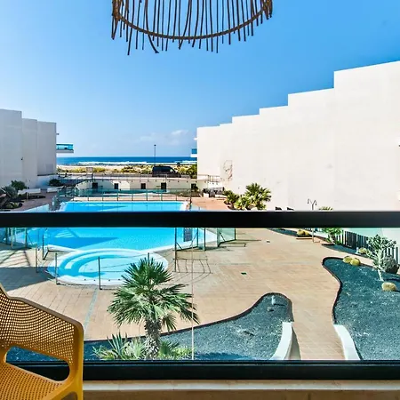 Ocean Waves 2 Cotillo